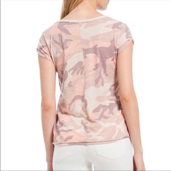 FREE PEOPLE | WE THE FREE Clare Camo Tee Blush Pink Short Sleeve Women’s Size XS - Picture 3 of 11